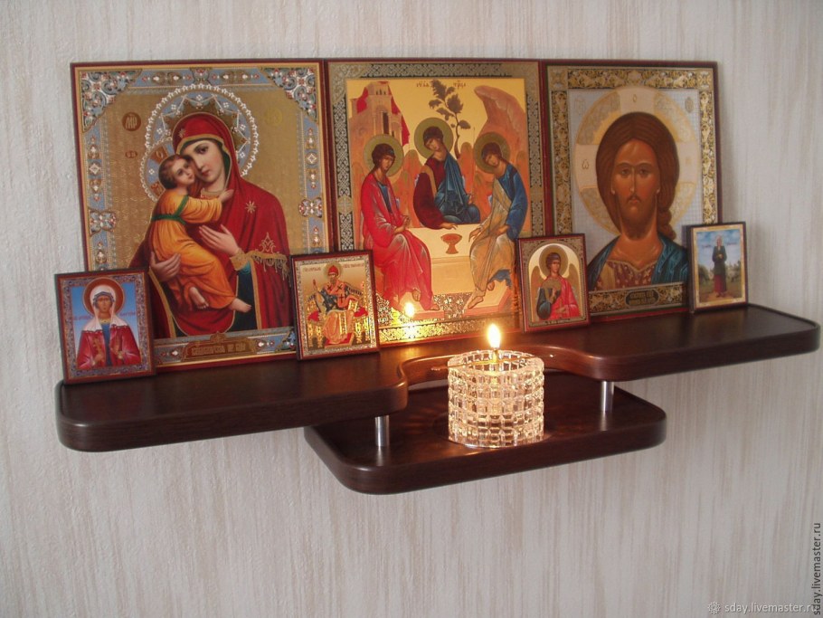 Полочка для икон