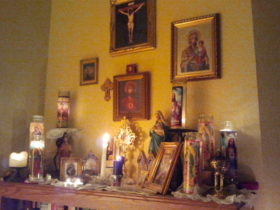 Иконы в современном интерьере