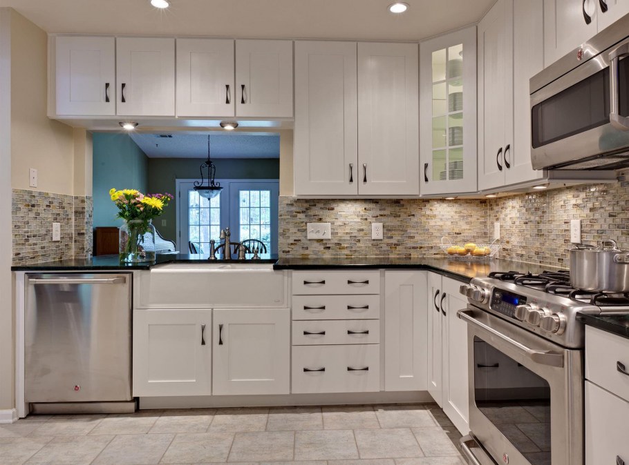 Кухонный фартук уличное кафе 600*3000мм