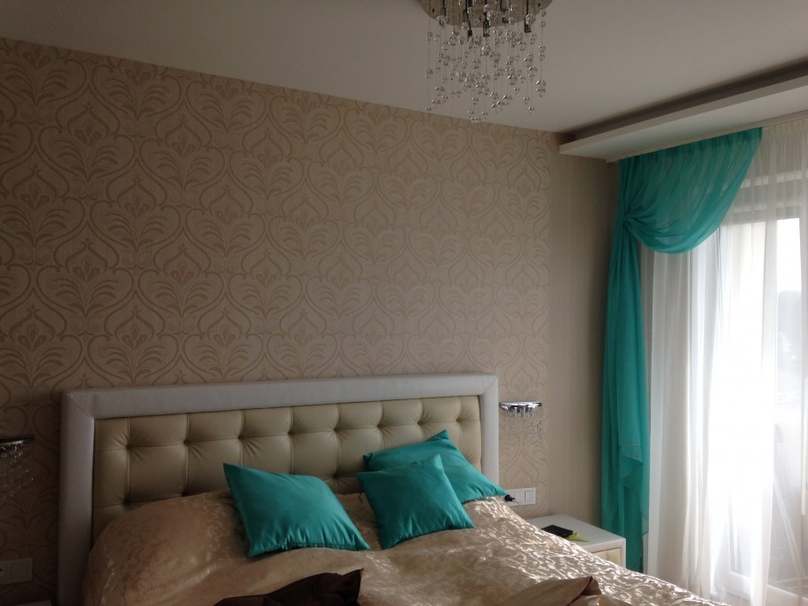 Шоколадно бирюзовый интерьер