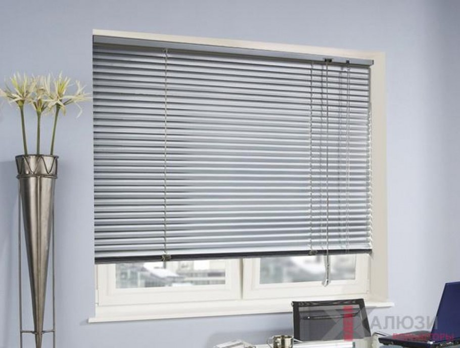 Горизонтальные жалюзи Holis 2406