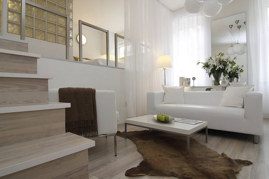 Зеркала для увеличения пространства в комнате