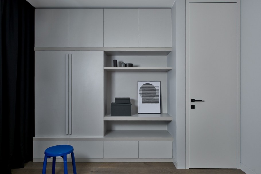 Хромикс белый Эгерь шкаф в интерьере