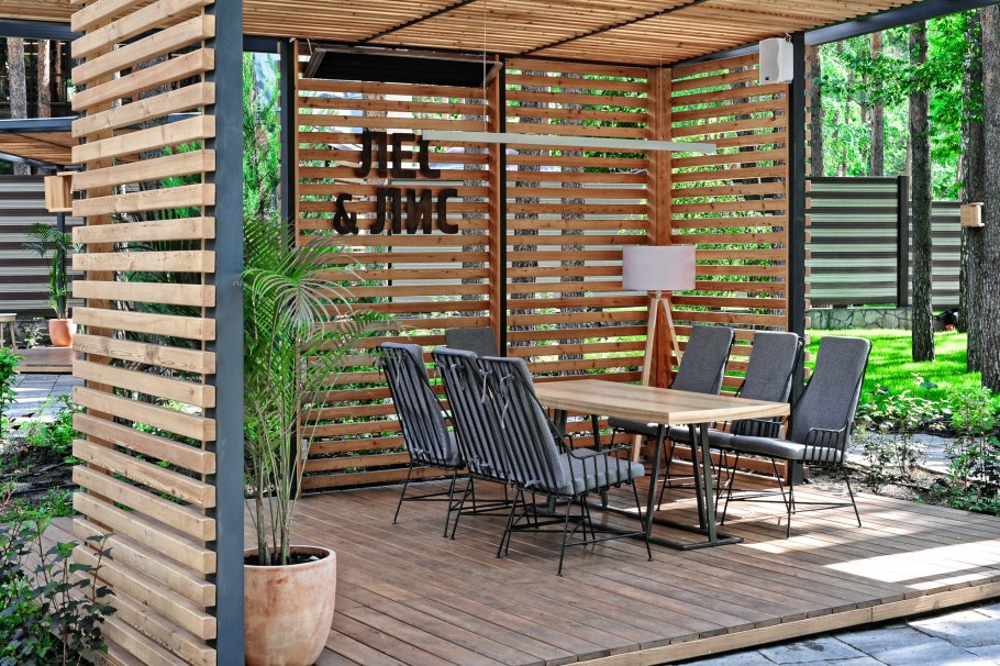 Пергола на веранде