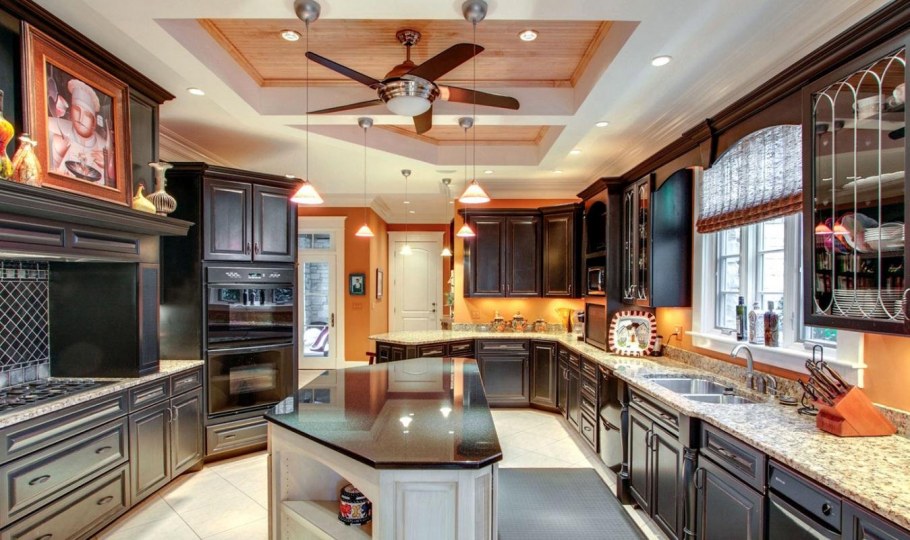 Интерьер кухни 9 кв.м