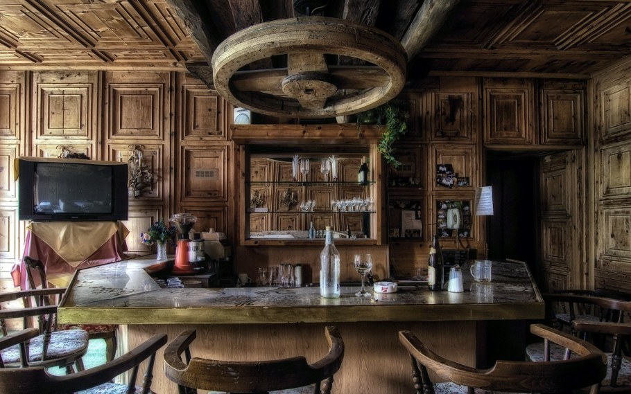 Кухня в стиле ковбойского бара на диком западе