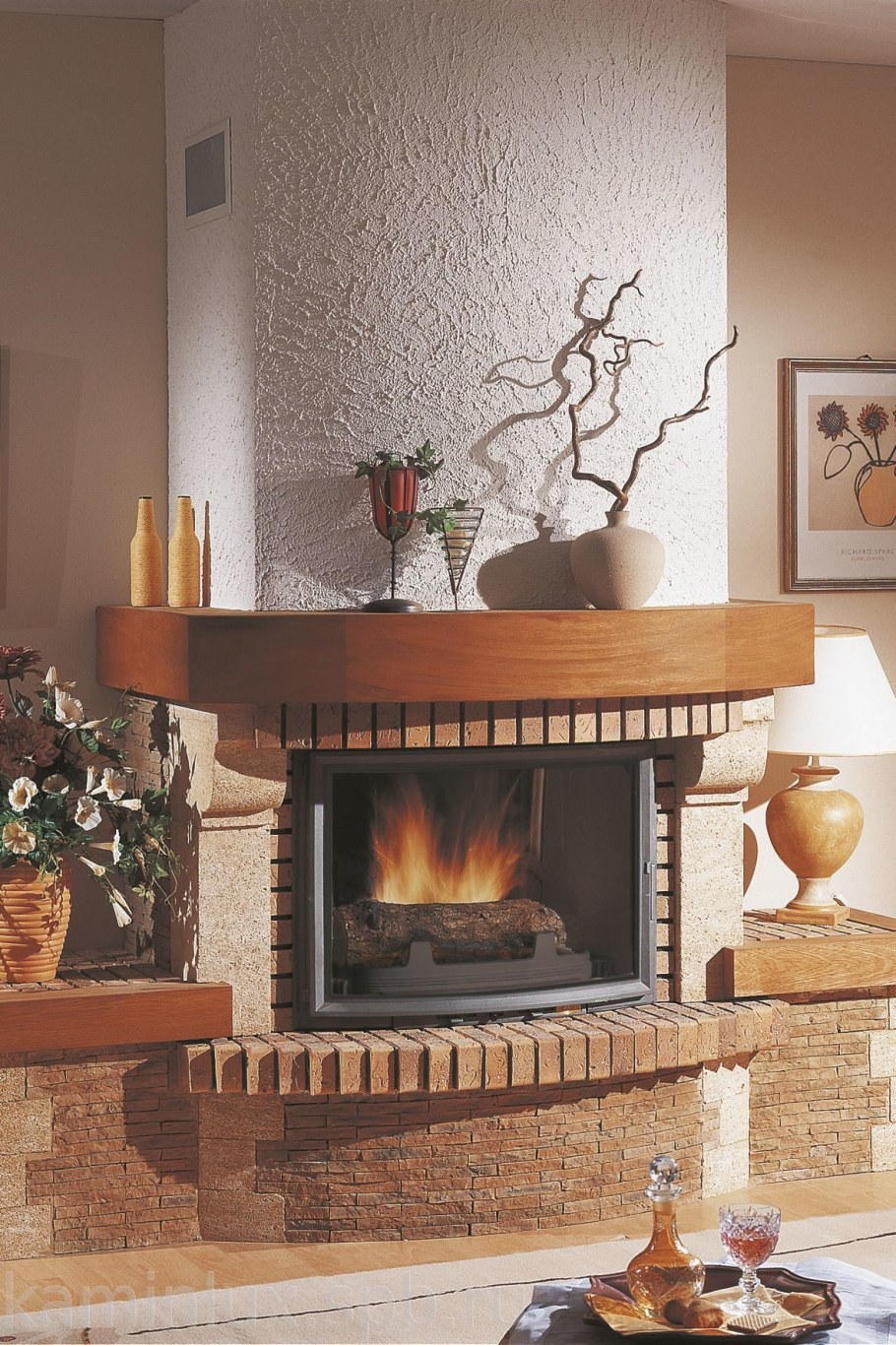 Отделка кирпичного камина