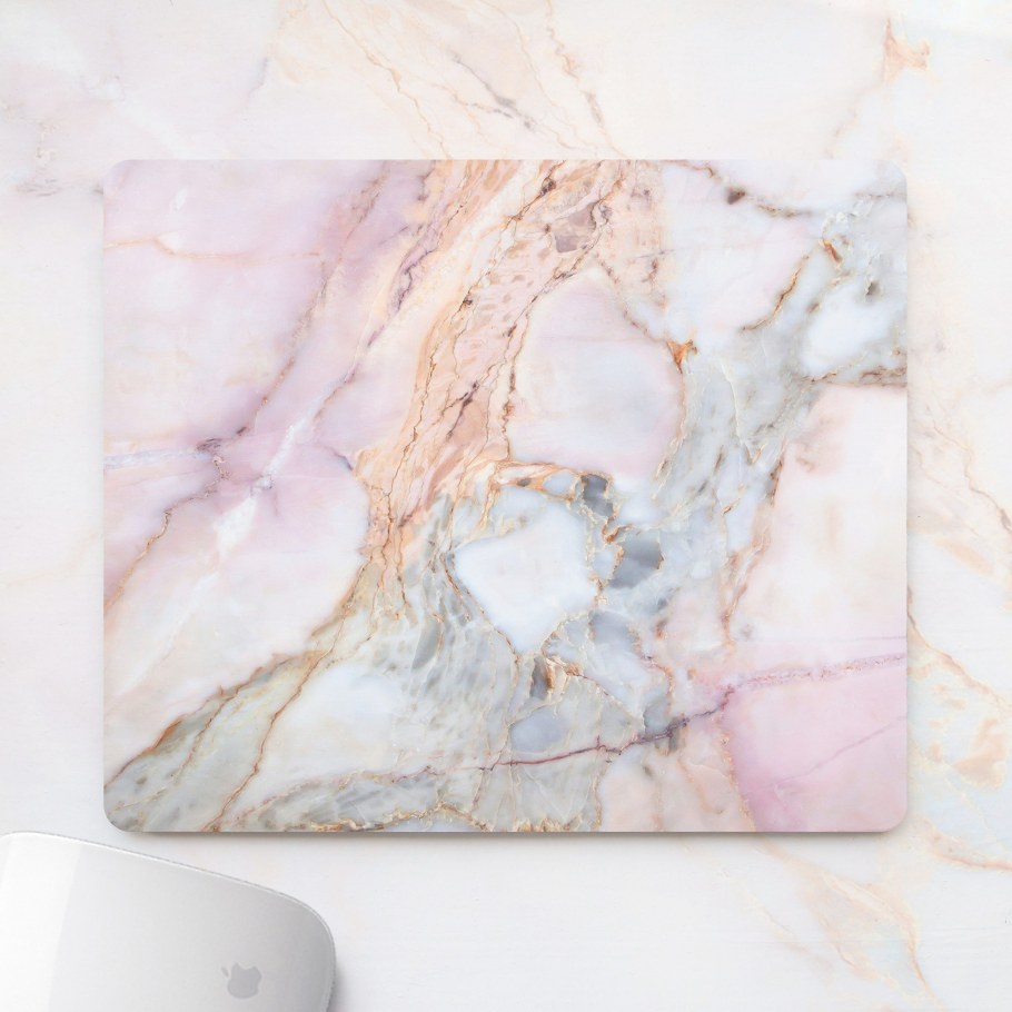 Мрамор с золотом