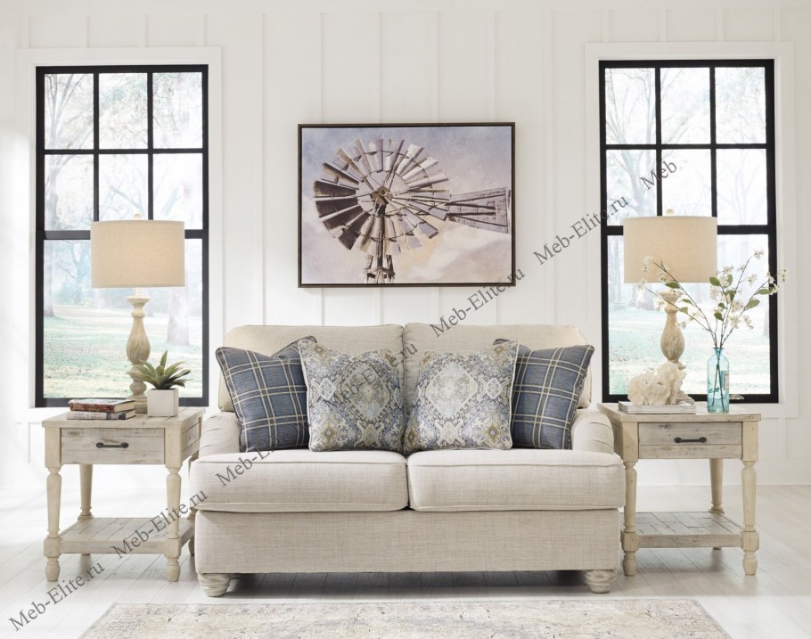 Диван в интерьере