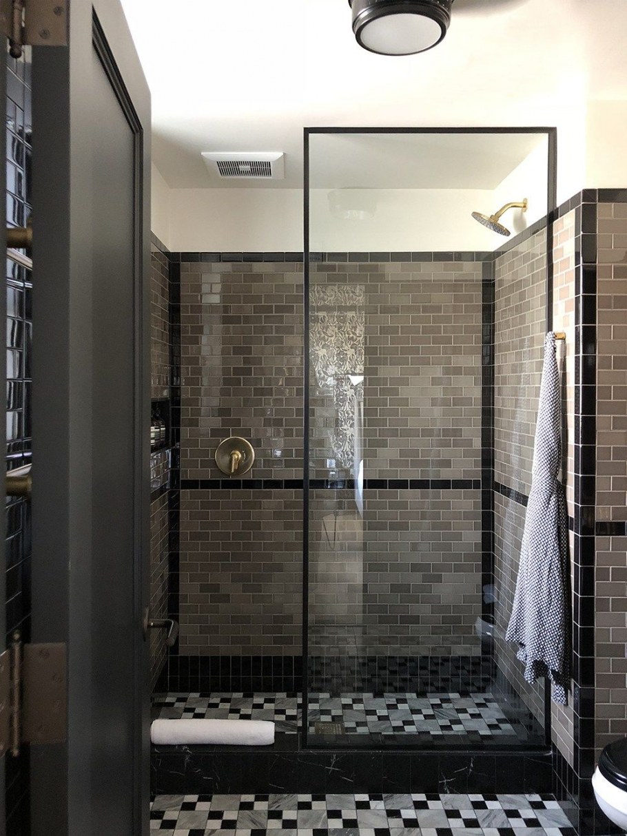 Ванная с душевым отсеком