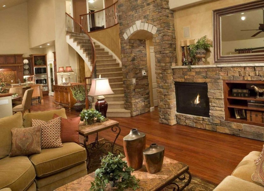 Гостиная с камином