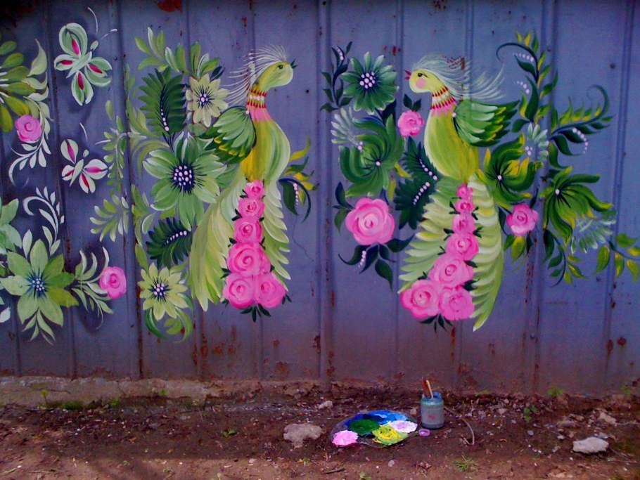 Роспись стен лестницы