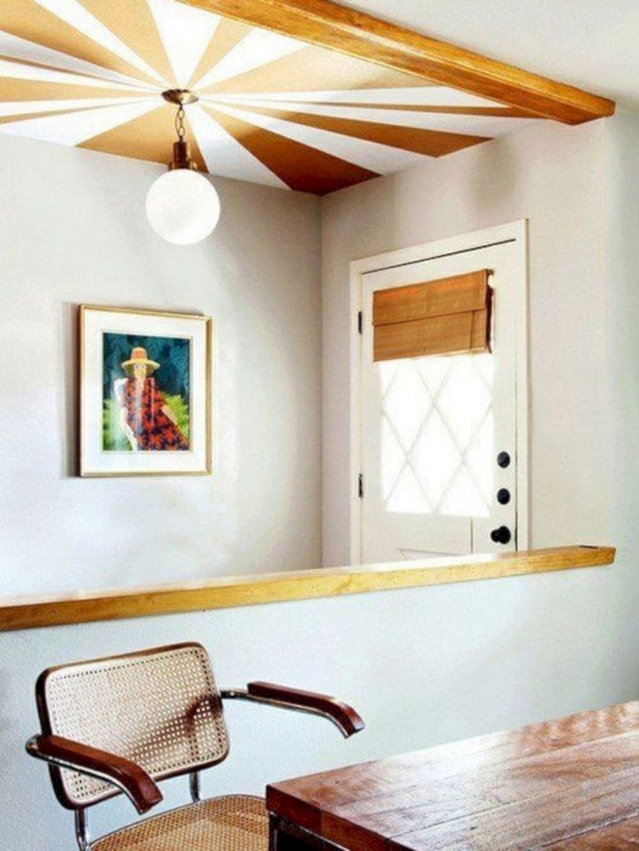 Необычный декор потолка