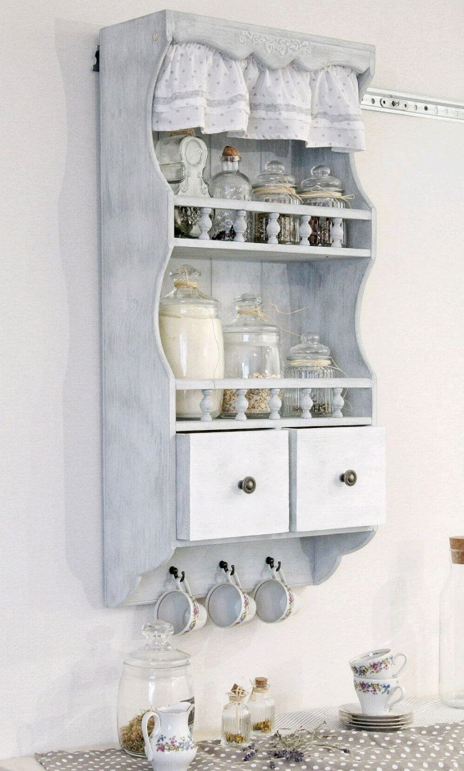 Кухонные полки в стиле Прованс
