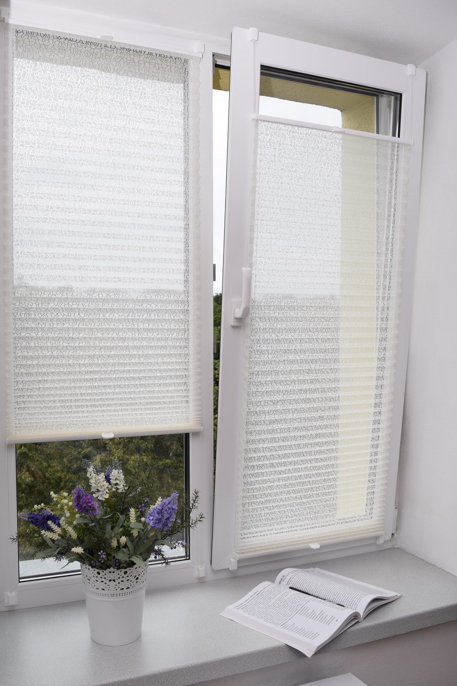 Жалюзи плиссе день-ночь