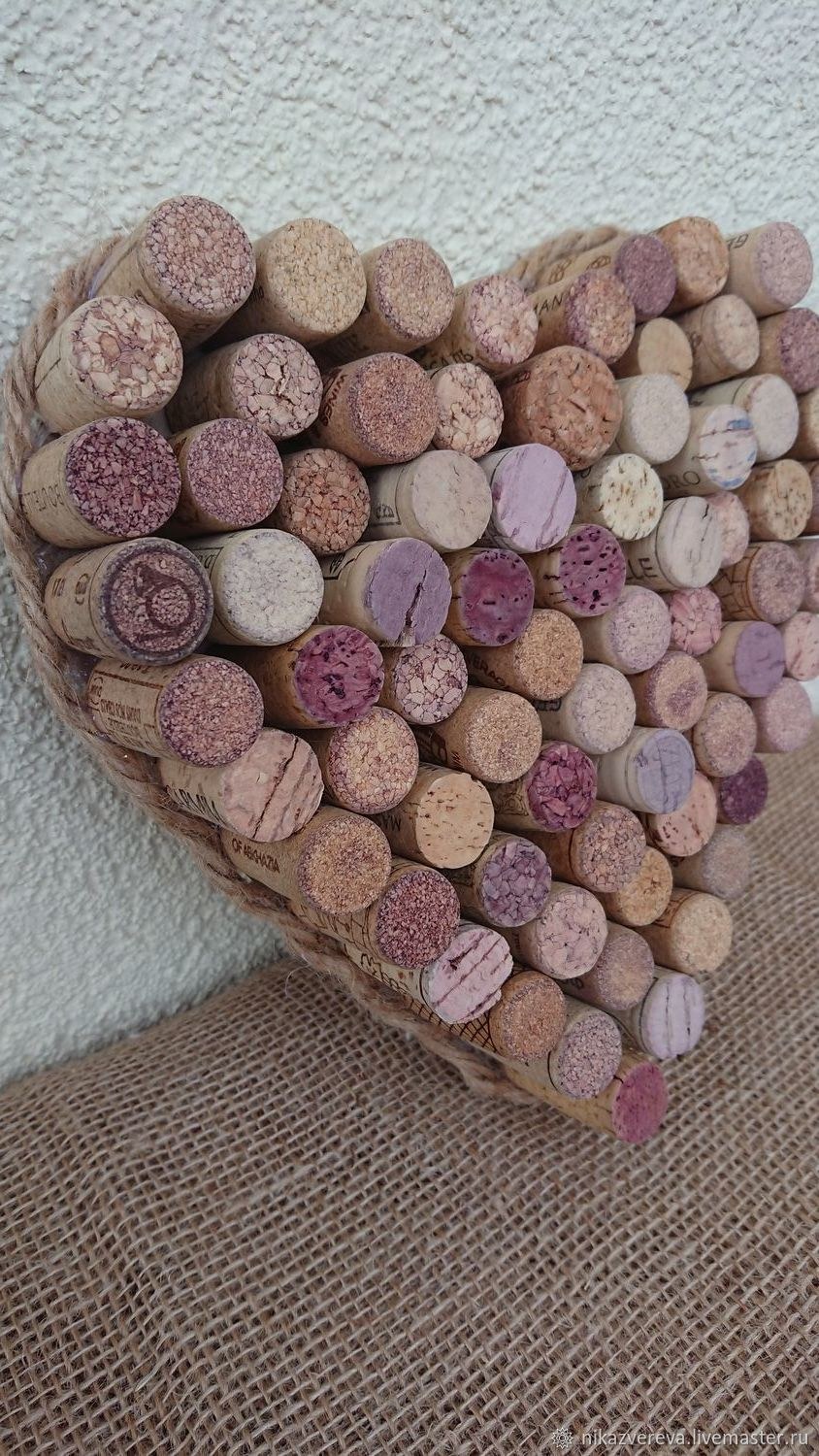 Изделия из винных пробок