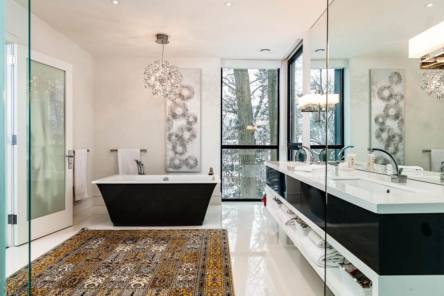 Интерьеры современной ванной комнаты фото. Стильные Ванные комнаты. Ванна в современном стиле. Дизайнерская ванная комната. Красивые и стильные Ванные комнаты.