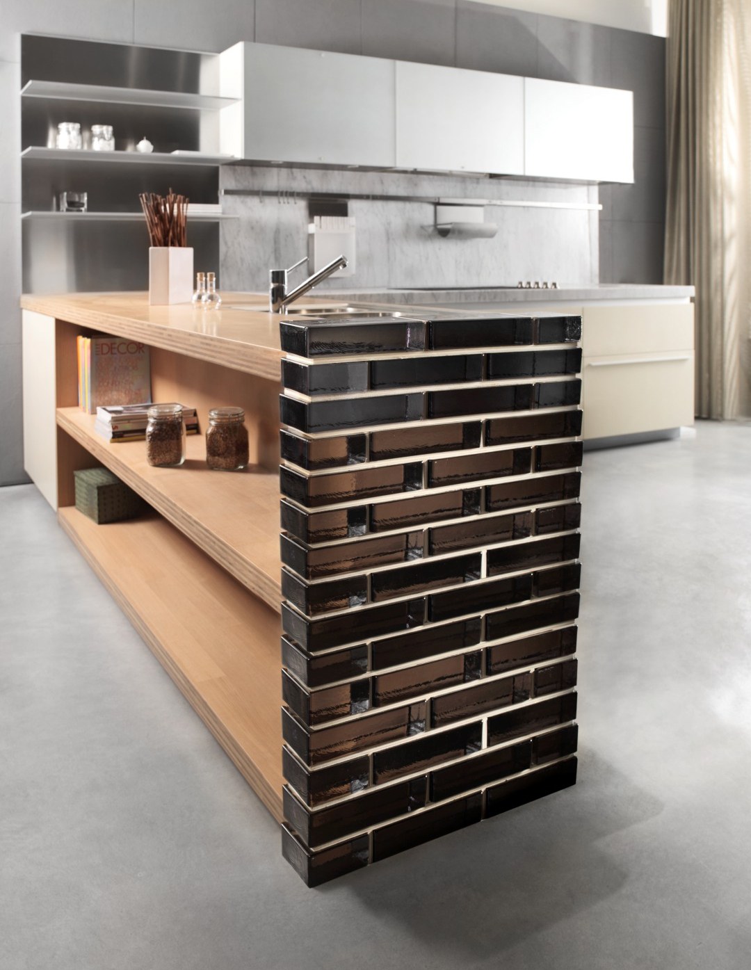 Прозрачные кирпичики для перегородки в интерьере (50 фото) - красивые ...