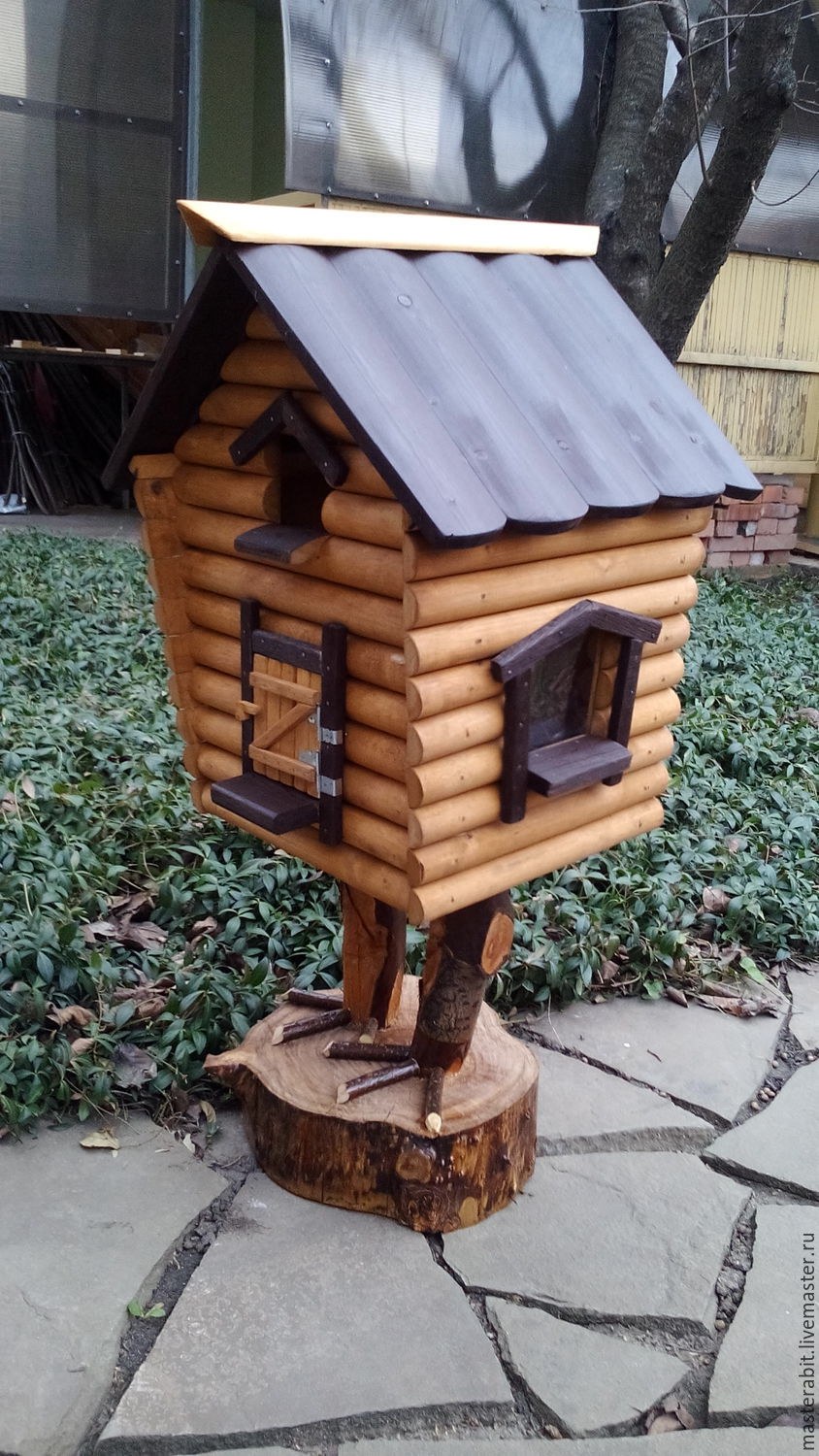 Декоративный домик бабы яги