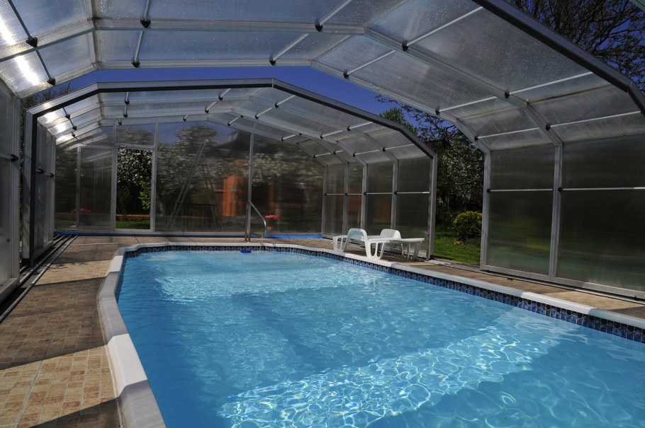 Стационарный павильон для бассейна