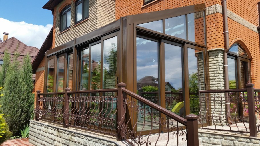 Остекление веранды и террасы