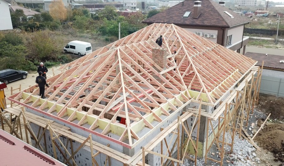 Кровля вальма с кукушкой