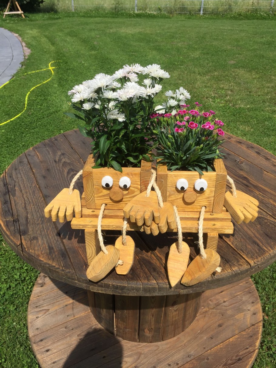 Деревянные изделия для дачи и сада