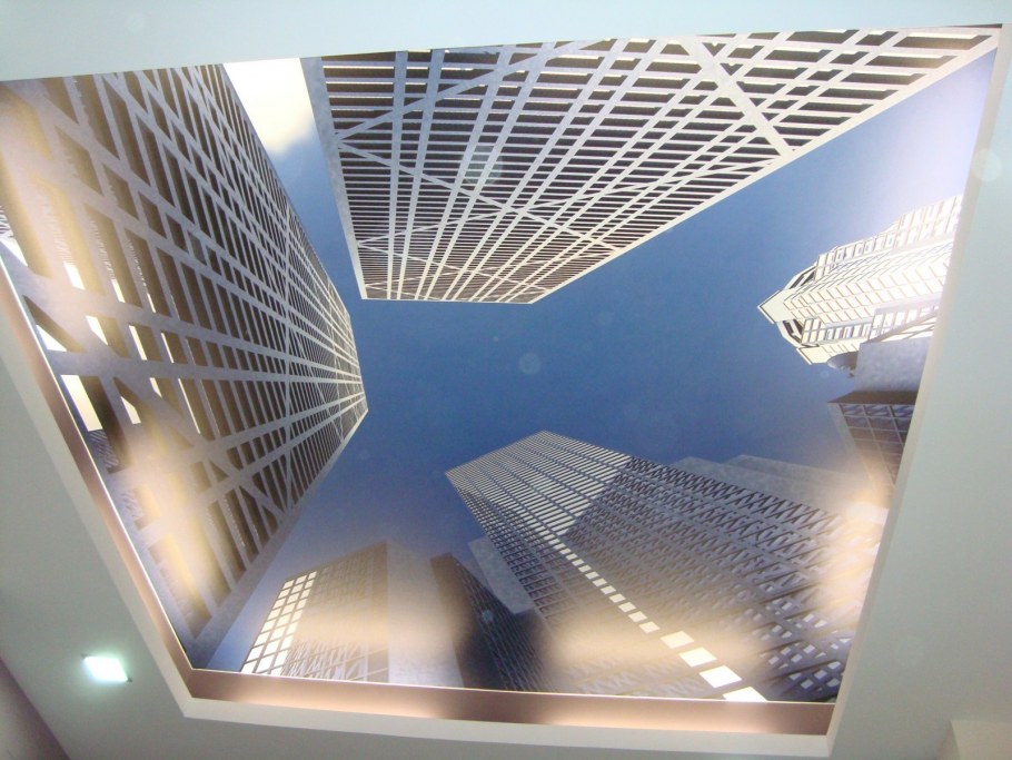 Фотопечать небоскребы на потолке