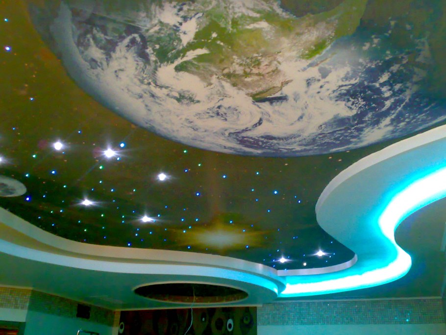 Натяжные потолки с рисунком