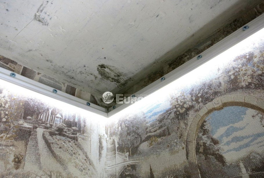 Тканевый натяжной потолок парящий