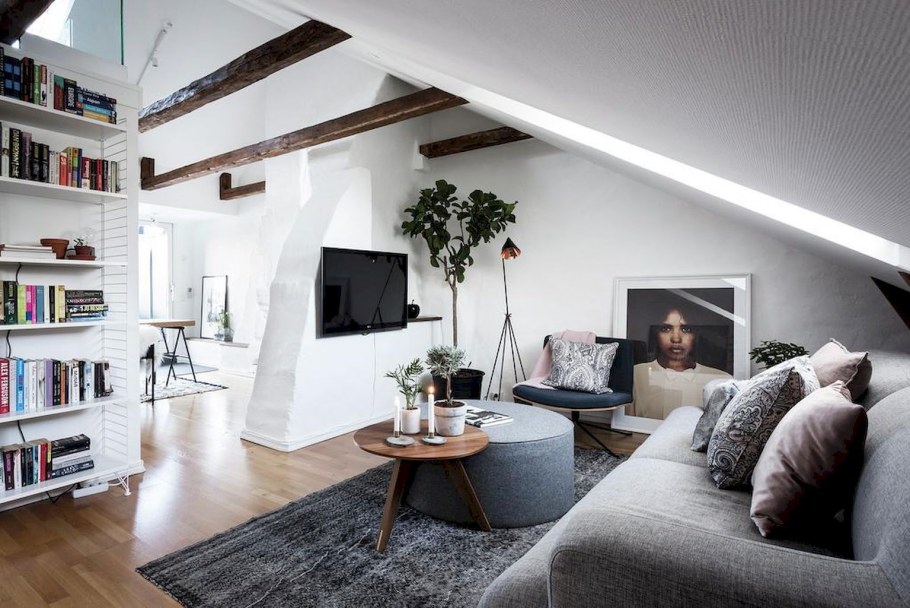 Интерьер мансарды гостиная