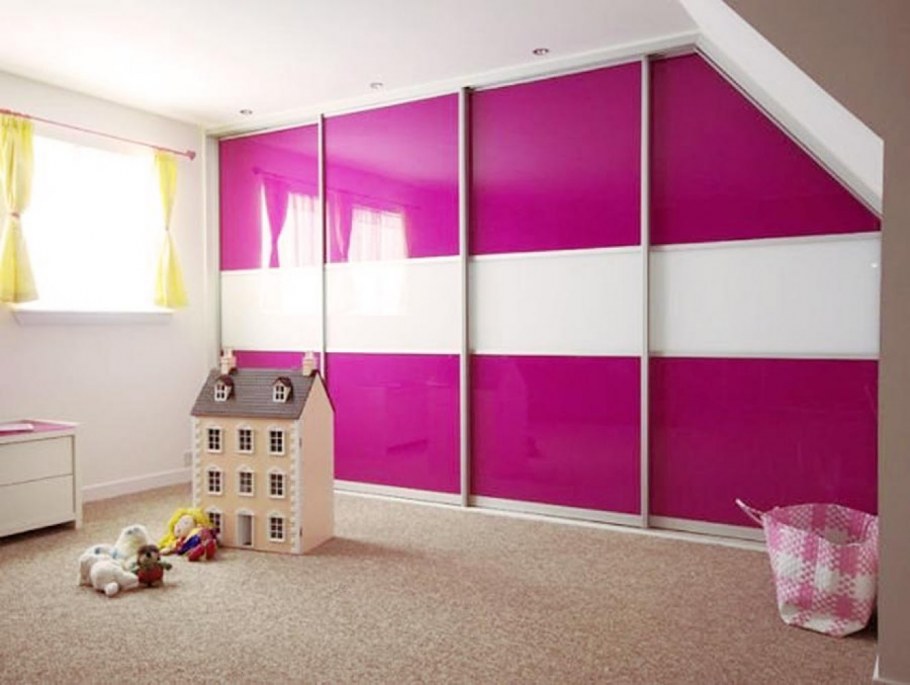 Шкаф-купе в детскую комнату