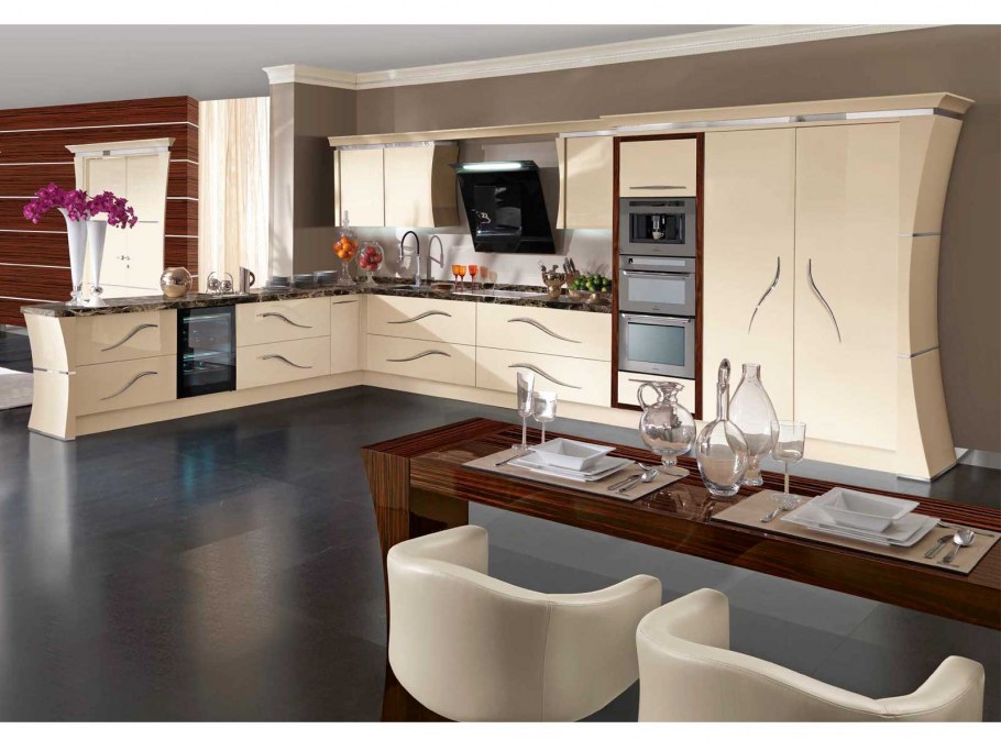 Кухонный гарнитур в стиле хайтек