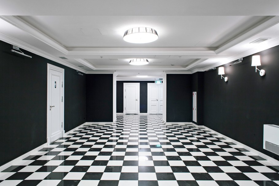 Шахматный пол