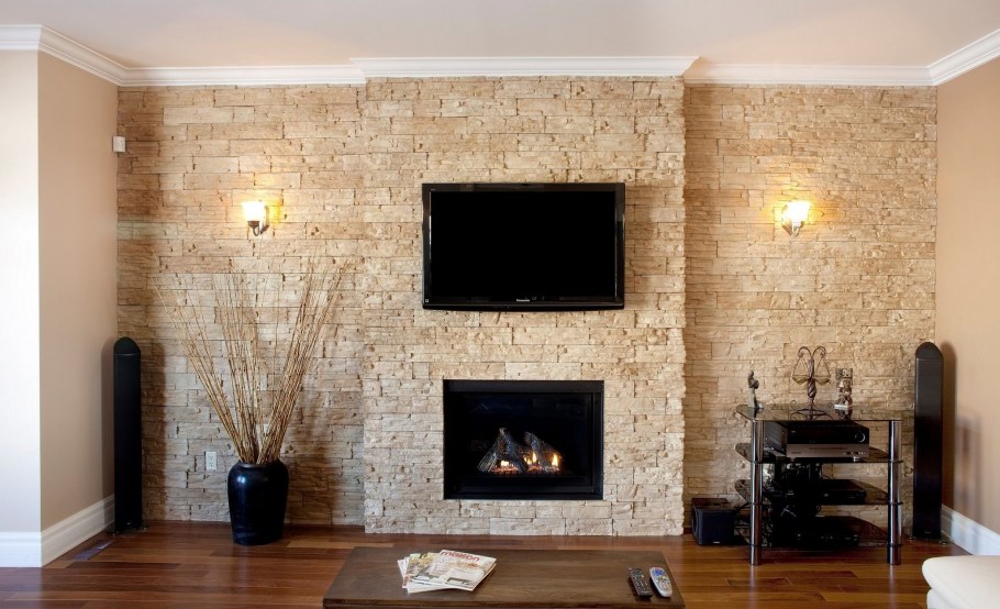 Отделка гостиной искусственным камнем