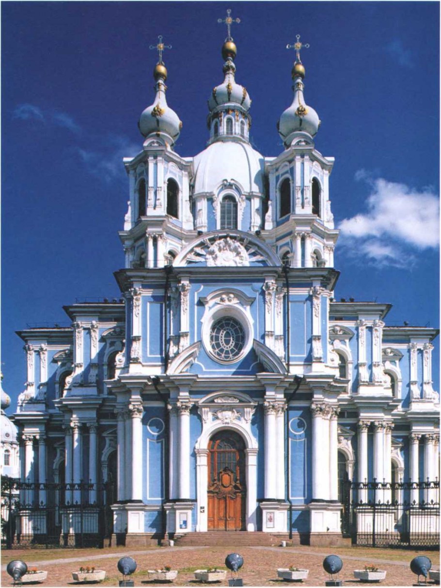 Смольный монастырь Франческо Растрелли