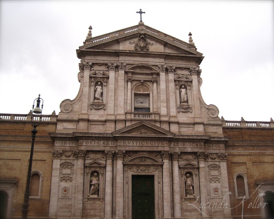 Фасад римской церкви Санта-Сусанна 1603 г