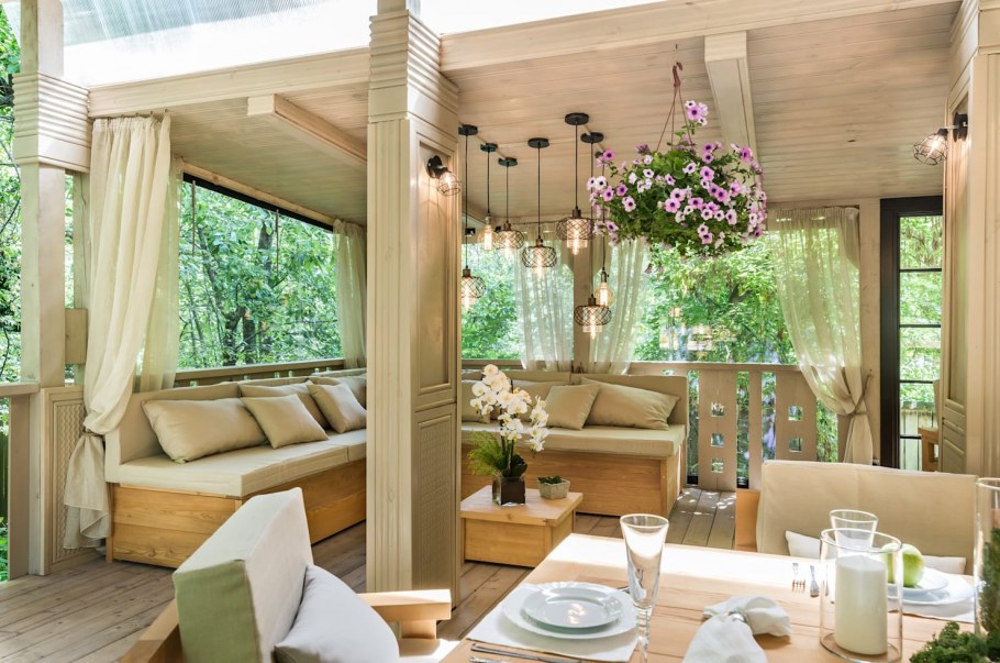 Веранда в современном стиле