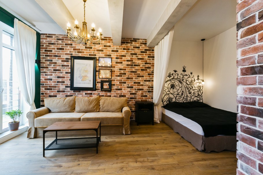 Небольшая гостиная в стиле лофт