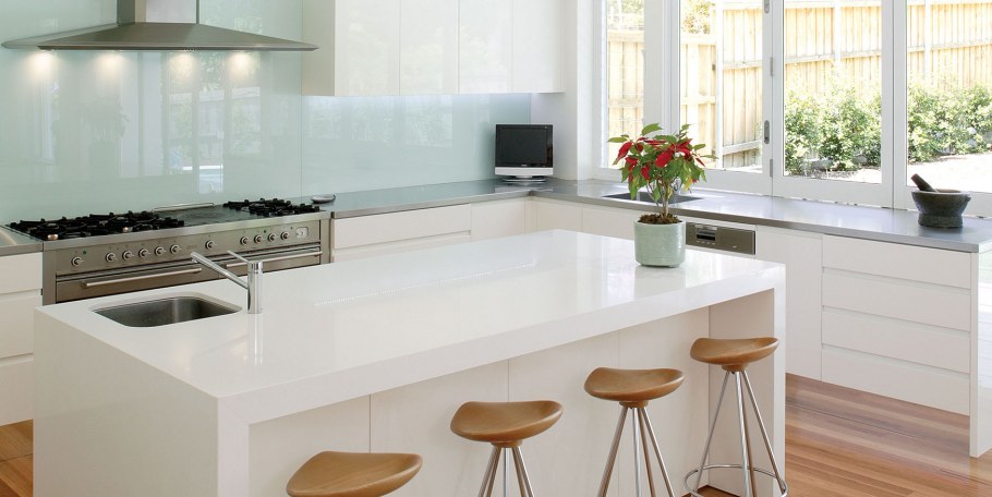 Vicostone Quasar Light BQ-100