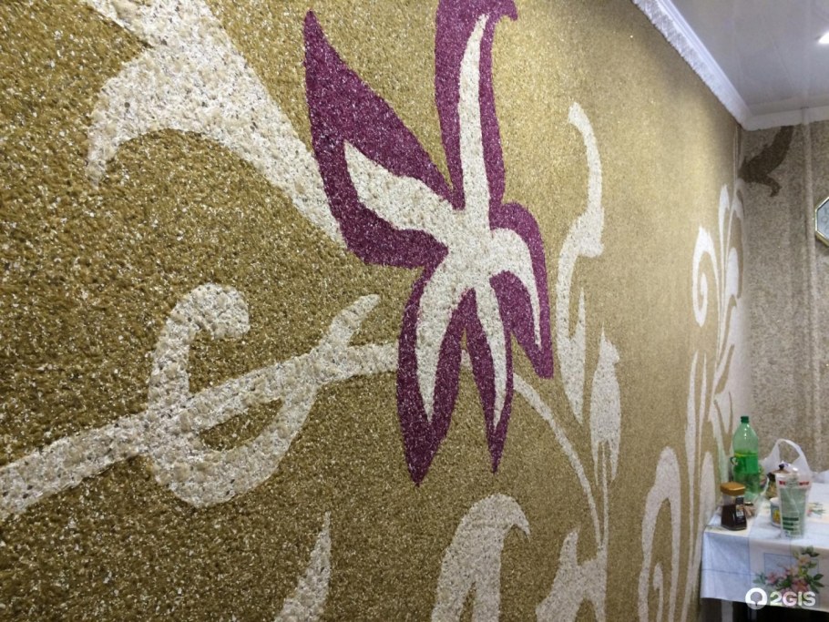 Отделка стен жидкими обоями