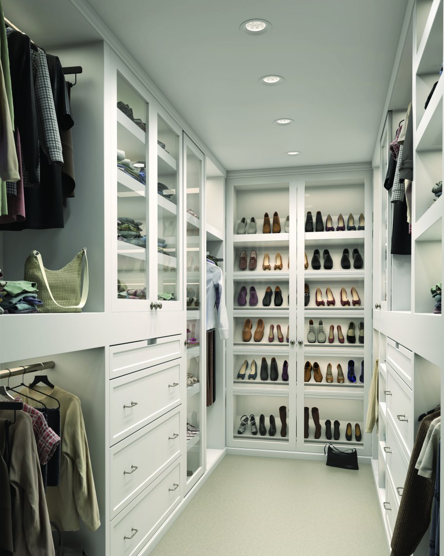 Освещение в гардеробной комнате