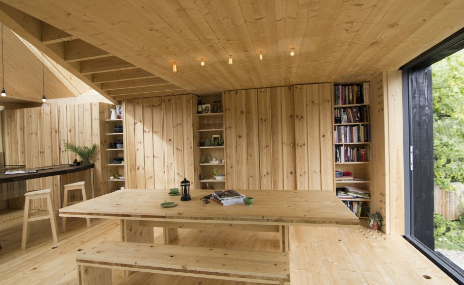 Вертикальная вагонка в доме