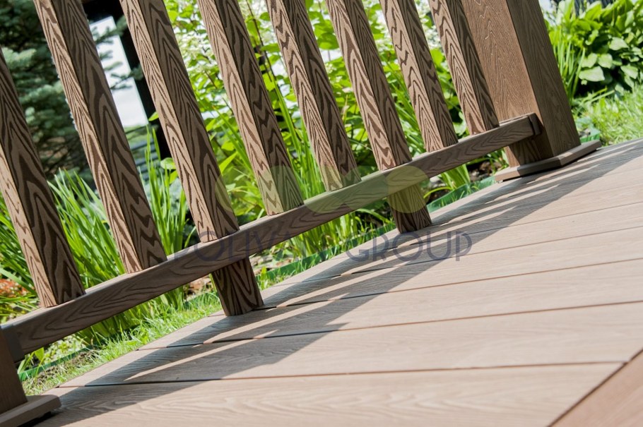 Ограждение из ДПК Бастион