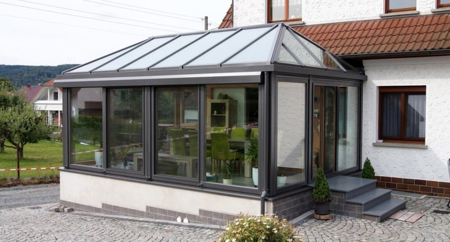 Стеклянная пристройка