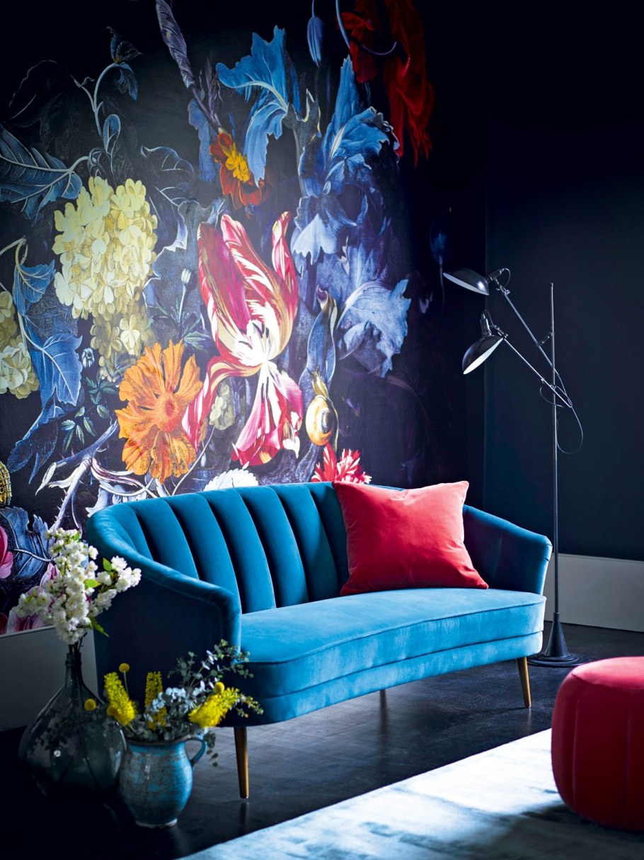 Стильные цветные интерьеры