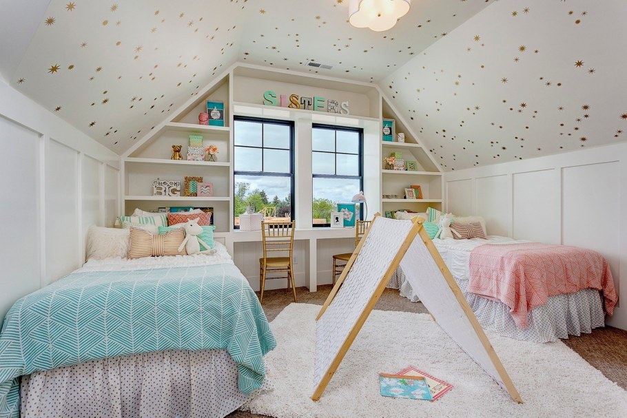 Детская на мансарде