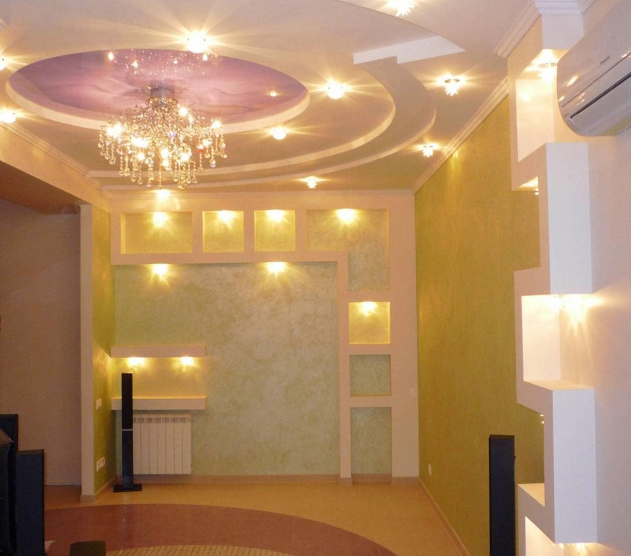 Потолок из гипсокартона с точечными светильниками