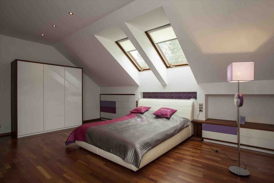 Интерьер мансардной комнаты