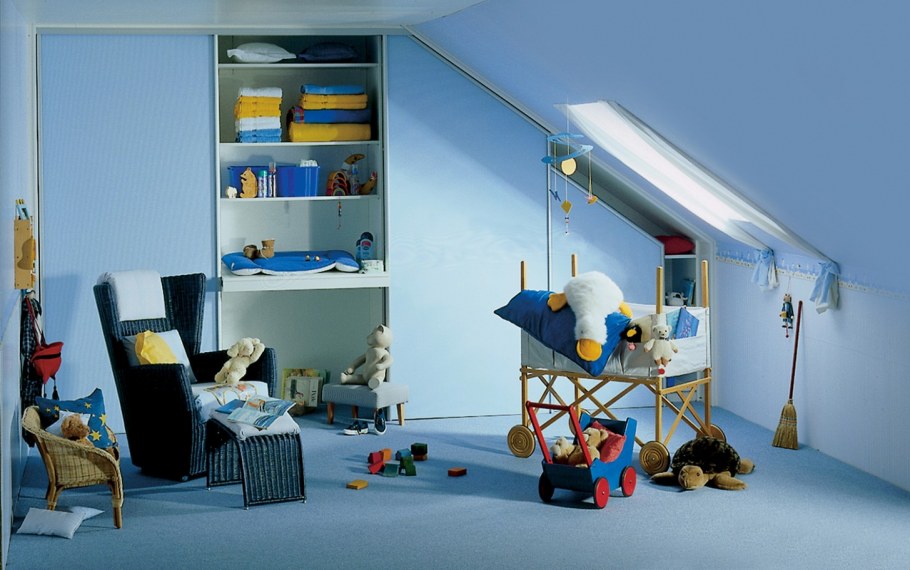 Детская для мальчика в мансарде